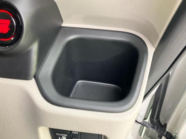 N-BOX ヒョウジュン 保証書/社外 メモリーナビ/ホンダセンシング/電動スライドドア/車線逸脱防止支援システム/ヘッドランプ LED/USBジャック/Bluetooth接続/ETC/EBD付ABS/横滑り防止装置(33枚目)