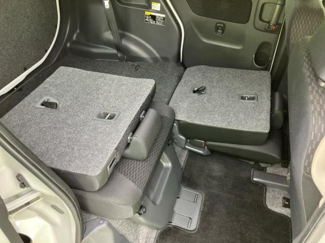 ＷＥＣＡＲＳでは各商談席に大型モニターをご用意しております！見やすい大画面でゆったりと全国の在庫をご覧いただけます！是非ご来店お待ちしております！