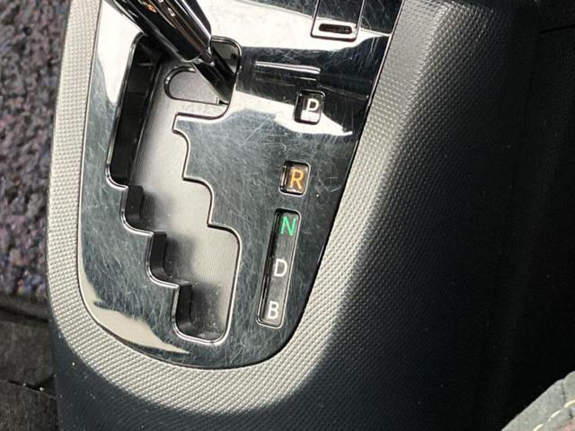 アクア Ｇ　新品タイヤ／純正　９インチ　ナビ／トヨタセーフティセンス／シートヒーター　前席／ドライブレコーダー　前後／Ｂｌｕｅｔｏｏｔｈ接続／ＥＴＣ／ＥＢＤ付ＡＢＳ／横滑り防止装置／バックモニター／フルセグＴＶ（26枚目）