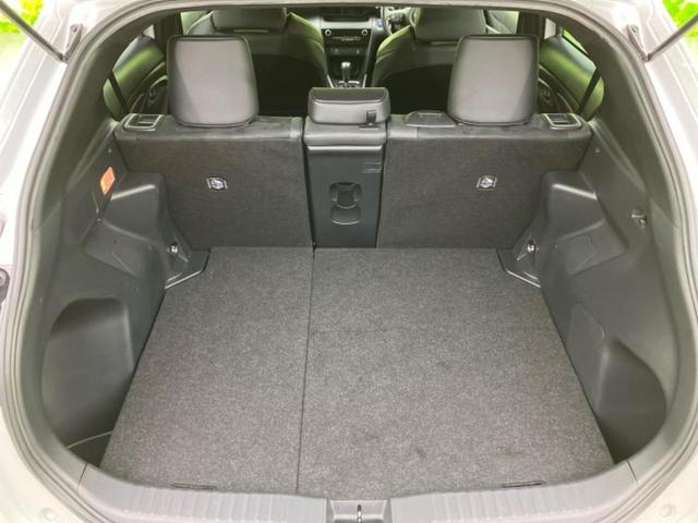 ヤリスクロス ハイブリッドＧＲスポーツ　新品タイヤ／ディスプレイオーディオ８インチ／トヨタセーフティセンス／パノラミックビューモニター／車線逸脱防止支援システム／パーキングアシスト　バックガイド／ヘッドランプ　ＬＥＤ　衝突被害軽減システム（8枚目）