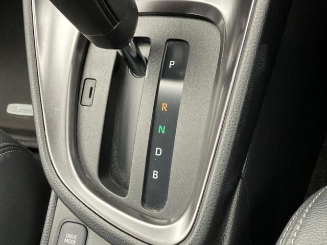 ヤリスクロス ハイブリッドＧＲスポーツ　新品タイヤ／ディスプレイオーディオ８インチ／トヨタセーフティセンス／パノラミックビューモニター／車線逸脱防止支援システム／パーキングアシスト　バックガイド／ヘッドランプ　ＬＥＤ　衝突被害軽減システム（16枚目）