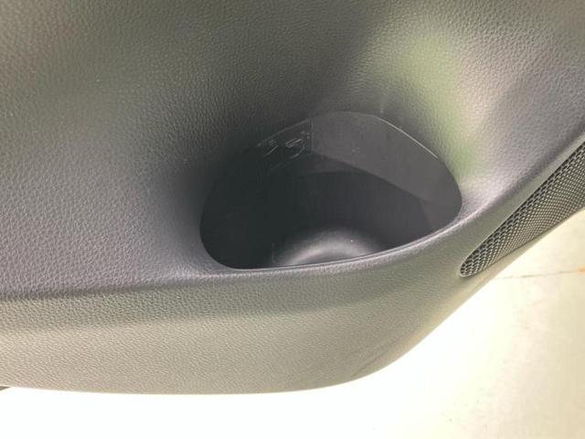 ヤリスクロス ハイブリッドＧＲスポーツ　新品タイヤ／ディスプレイオーディオ８インチ／トヨタセーフティセンス／パノラミックビューモニター／車線逸脱防止支援システム／パーキングアシスト　バックガイド／ヘッドランプ　ＬＥＤ　衝突被害軽減システム（54枚目）