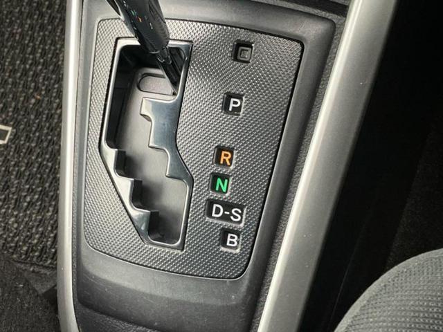 カローラフィールダー １．５Ｘ　保証書／純正　ＳＤナビ／トヨタセーフティセンス／ヘッドランプ　ＨＩＤ／ＥＴＣ／ＥＢＤ付ＡＢＳ／横滑り防止装置／アイドリングストップ／フルセグＴＶ／エアバッグ　運転席／エアバッグ　助手席　ワンオーナー（18枚目）