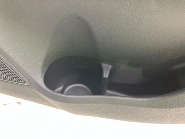 カローラフィールダー １．５Ｘ　保証書／純正　ＳＤナビ／トヨタセーフティセンス／ヘッドランプ　ＨＩＤ／ＥＴＣ／ＥＢＤ付ＡＢＳ／横滑り防止装置／アイドリングストップ／フルセグＴＶ／エアバッグ　運転席／エアバッグ　助手席　ワンオーナー（53枚目）