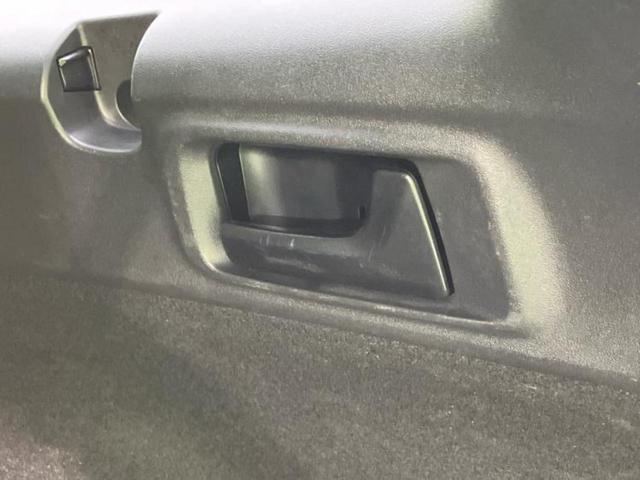 カローラフィールダー １．５Ｘ　保証書／純正　ＳＤナビ／トヨタセーフティセンス／ヘッドランプ　ＨＩＤ／ＥＴＣ／ＥＢＤ付ＡＢＳ／横滑り防止装置／アイドリングストップ／フルセグＴＶ／エアバッグ　運転席／エアバッグ　助手席　ワンオーナー（54枚目）