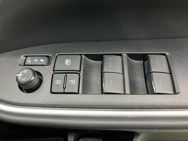 ノア S-Gクルマイスシヨウシャ 福祉車両/保証書/ディスプレイオーディオ+ナビ10.5インチ/トヨタセーフティセンス/電動スライドドア/車線逸脱防止支援システム/ヘッドランプ LED/Bluetooth接続/ETC2.0 DVD再生(31枚目)