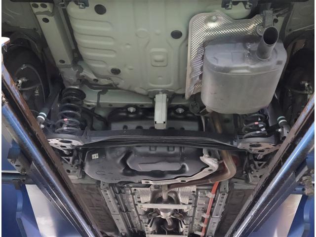 カローラクロス ハイブリッド　Ｚ　ＰＣＳ　フルセグテレビ　パノラマムーンルーフ　ＬＥＤヘッドライト　Ｂカメラ　ナビ・ＴＶ　インテリジェントキー　パワーシート　キーフリー　ドライブレコーダー　アルミホイール　ＥＴＣ　盗難防止　記録簿（22枚目）