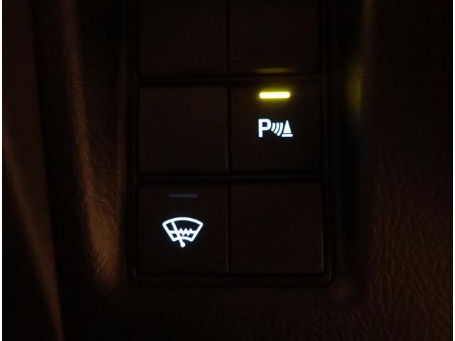 ランドクルーザープラド TX Lパッケージ リアカメラ スマートキ 盗難防止 キーレスエントリー ETC装備 DVD再生可 寒冷地 エアコン LEDランプ レザー アルミホイール パートタイム4WD 横滑り防止システム フルTV メモリーナビ(23枚目)