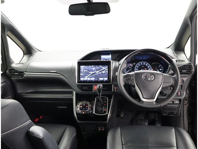 エスクァイア Gi 両側Pドア ウォークスルー スマートキーPスタート リアカメラ アイドリングSTOP ETC車載器 オートエアコン イモビライザー オートクルーズコントロール キーレス ナビTV 定期点検記録簿 3列(5枚目)