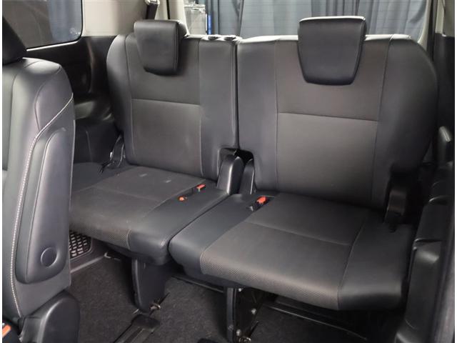 エスクァイア Gi 両側Pドア ウォークスルー スマートキーPスタート リアカメラ アイドリングSTOP ETC車載器 オートエアコン イモビライザー オートクルーズコントロール キーレス ナビTV 定期点検記録簿 3列(18枚目)