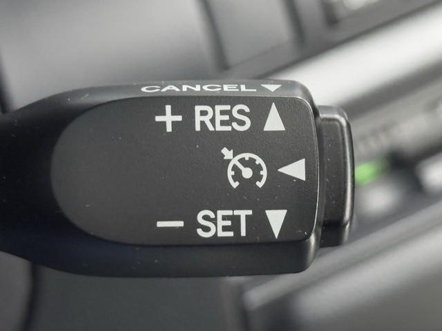 ヴォクシー ハイブリッドZS 左オートスライド プリクラッシュ スマキー フルフラット 1オーナー オートエアコン ナビTV Wエアコン アイドリングストップ ETC車載器 イモビ LEDヘッドライ ドライブレコーダ VSC(11枚目)