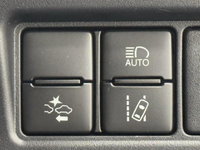 ヴォクシー ハイブリッドZS 左オートスライド プリクラッシュ スマキー フルフラット 1オーナー オートエアコン ナビTV Wエアコン アイドリングストップ ETC車載器 イモビ LEDヘッドライ ドライブレコーダ VSC(13枚目)