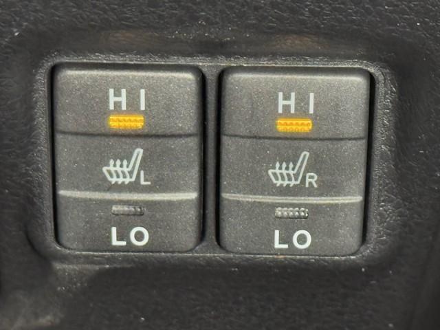 ヴォクシー ハイブリッドZS 左オートスライド プリクラッシュ スマキー フルフラット 1オーナー オートエアコン ナビTV Wエアコン アイドリングストップ ETC車載器 イモビ LEDヘッドライ ドライブレコーダ VSC(15枚目)