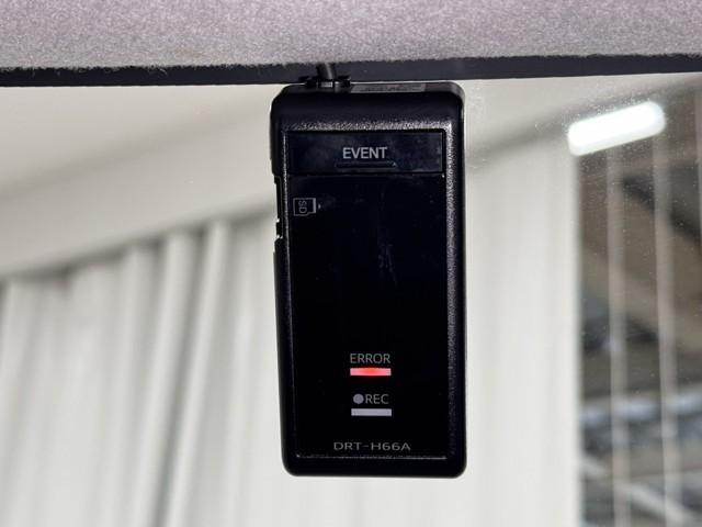 タンク カスタムG-T スマキ- 地上デジタル アルミホイル 両側電動ドア LEDヘッドライト クルコン リアカメラ 1オーナ 横滑り防止装置 ETC キーレス ドライブレコーダー TVナビ DVD(10枚目)