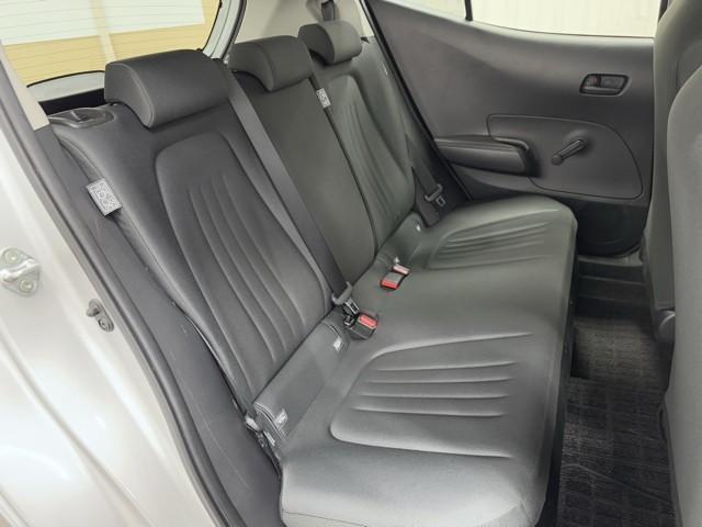 アクア Ｂ　セーフティセンス　ＩＣＳ　ナビ　バックカメラ　ＥＴＣ　ドライブレコーダー　クルーズコントロール　ＬＥＤヘッドライト（15枚目）