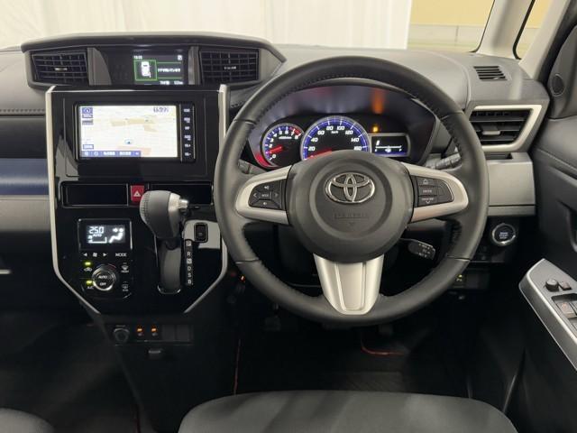 ルーミー カスタムG アイドリング 両側電動SD LEDヘット バックビューモニター 衝突回避ブレーキ フルフラット 地デジ スマートキー メモリナビ クルーズコントロール 点検記録簿 DVD ETC ドライブレコーダー(4枚目)