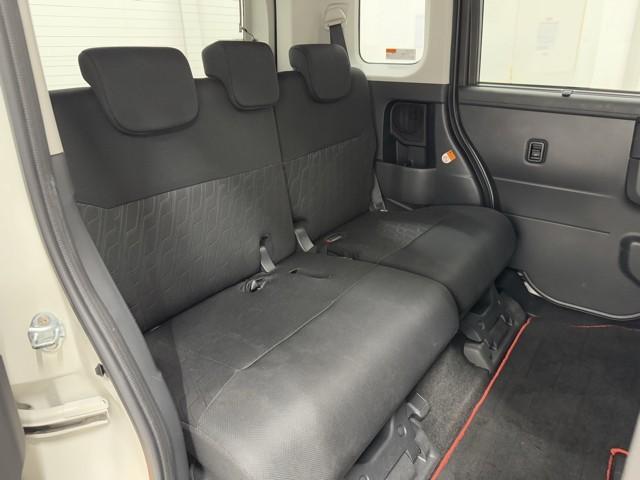 ルーミー カスタムG アイドリング 両側電動SD LEDヘット バックビューモニター 衝突回避ブレーキ フルフラット 地デジ スマートキー メモリナビ クルーズコントロール 点検記録簿 DVD ETC ドライブレコーダー(17枚目)