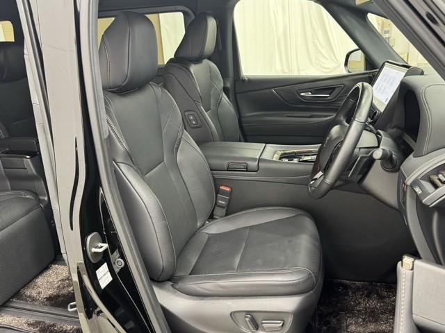 ヴェルファイアハイブリッド Z プレミア アイドリングストップ キーレス ナビ&TV 横滑り防止機能 ドライブレコーダー 黒革シート 寒冷地仕様 スマートキー 4WD車 クルーズコントロール 地デジTV サンルーフ 盗難防止装置 メモリーナビ(15枚目)