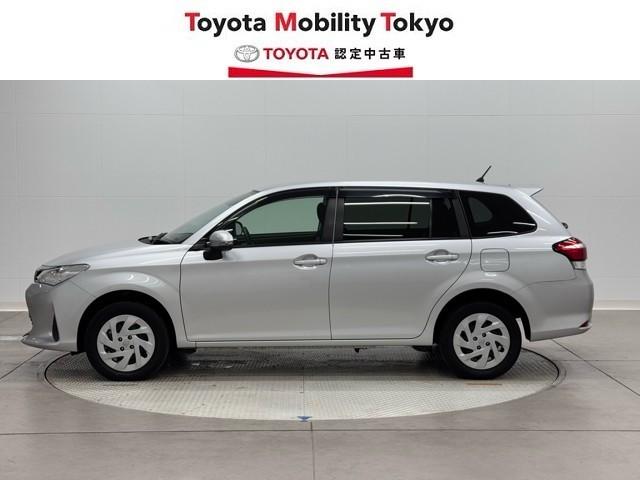 カローラフィールダー ＥＸ　Ｂカメラ　衝突回避システム　イモビライザー　記録簿　横滑り防止装置　フルセグ　ＡＵＸ　パワーウィンドウ　エアコン　スマートキー　パワーステアリング　エアバッグ　ＤＶＤ再生　４ＷＤ　メモリーナビ　ＡＢＳ（3枚目）