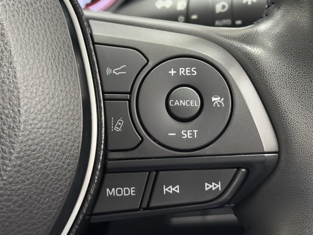 ＲＡＶ４ Ｇ　Ｂカメラ　点検記録簿　パワーウインドウ　カーテンエアバック　運転席パワーシート　ワンオーナ　イモビライザー　キーレス　ＥＴＣ付　ＬＥＤヘッドライ　クルコン　オートエアコン　横滑り防止装置　ナビ　ＡＢＳ（9枚目）