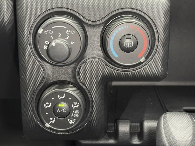 プロボックス Ｇ　衝突軽減ブレーキ　イモビ　パワーウィンドウ　ナビ＆ＴＶ　キーレスキー　ワンセグ　ＡＣ１００Ｖ　記録簿　横滑り防止機能　ドライブレコーダー　メモリーナビ　ミュージックプレイヤー接続可　エアバッグ　ＥＴＣ（8枚目）