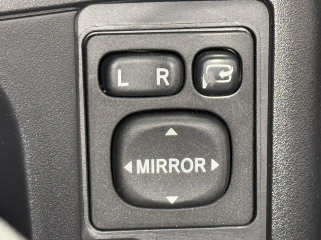 プロボックス Ｇ　衝突軽減ブレーキ　イモビ　パワーウィンドウ　ナビ＆ＴＶ　キーレスキー　ワンセグ　ＡＣ１００Ｖ　記録簿　横滑り防止機能　ドライブレコーダー　メモリーナビ　ミュージックプレイヤー接続可　エアバッグ　ＥＴＣ（11枚目）