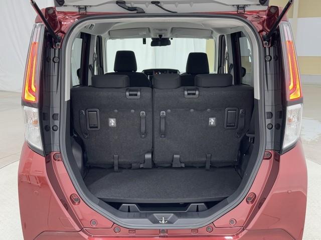 ルーミー カスタムG アイドリング 両側電動SD LEDヘット バックビューモニター 衝突回避ブレーキ フルフラット 地デジ スマートキー メモリナビ クルーズコントロール 点検記録簿 DVD ETC ドライブレコーダー(17枚目)