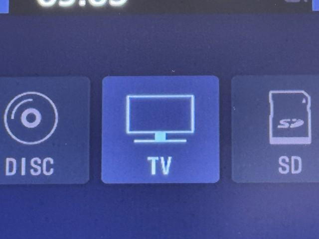 ヴィッツ F セーフティーエディションII 衝突回避ブレーキ ESC 盗難防止システム ABS キーレス パワステ ドラレコ スマートキー 1オーナー エアバッグ ナビTV パワーウインドウ バックカメラ メモリーナビ 記録簿 フルセグTV(7枚目)