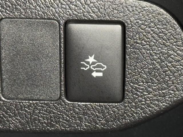 ヴィッツ F セーフティーエディションII 衝突回避ブレーキ ESC 盗難防止システム ABS キーレス パワステ ドラレコ スマートキー 1オーナー エアバッグ ナビTV パワーウインドウ バックカメラ メモリーナビ 記録簿 フルセグTV(13枚目)