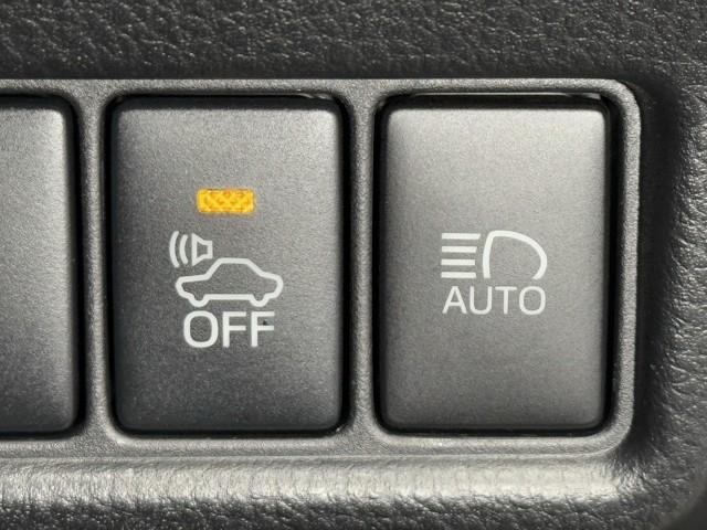 C-HR S LEDパッケージ スマートキー&プッシュスタート 定期点検記録簿 地デジ LEDヘッド オ-トエアコン WSRS キーレスエントリー ドライブレコーダー ナビTV 横滑り防止 クルーズコントロール 1オーナー DVD(14枚目)