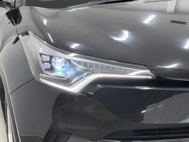 C-HR S LEDパッケージ スマートキー&プッシュスタート 定期点検記録簿 地デジ LEDヘッド オ-トエアコン WSRS キーレスエントリー ドライブレコーダー ナビTV 横滑り防止 クルーズコントロール 1オーナー DVD(19枚目)