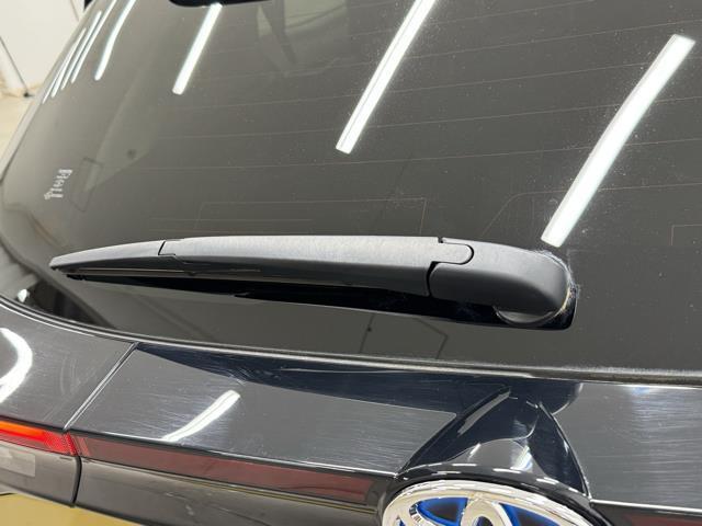 ヤリスクロス ハイブリッドＺ　インテリジェントキー　アルミホイル　ＬＥＤライト　１オ－ナ－　リアカメラ　ナビ　クルーズコントロール　整備記録簿　横滑り防止システム　メモリーナビゲーション　電動シ－ト　パワステ　オートエアコン（17枚目）