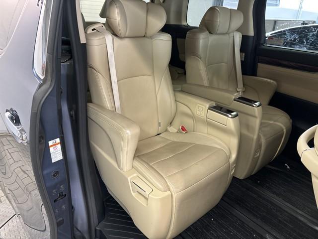 アルファード 3.5GF 衝突軽減 バックモニター ナビ&TV 本革シート クルコン LEDヘッドランプ 地デジ キーレス DVD 3列シート ABS アルミホイール オートエアコン パワーシート エアバッグ ドラレコ ETC(11枚目)