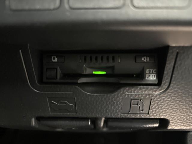 タンク Ｇ－Ｔ　フルフラット　フルセグテレビ　オートクルーズ　両側電動スライドドア　Ｂカメラ　キーフリー　横滑り防止　ドライブレコーダー　オートエアコン　ＡＢＳ　ＥＴＣ　盗難防止装置　ＤＶＤ　１オーナー　メモリナビ（9枚目）