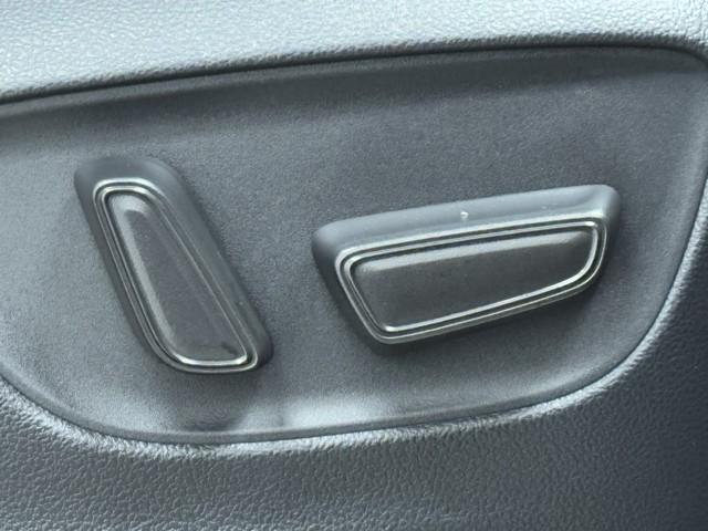 ヴェルファイアハイブリッド Z プレミア 衝突被害軽減ブレーキ Bモニター ダブルエアコン ムーンR フルセグ地デジTV 両側Pスライドドア 記録簿 ナビテレビ エアバッグ 電動シート LEDライト 本革シート キーレス アルミホイール(15枚目)