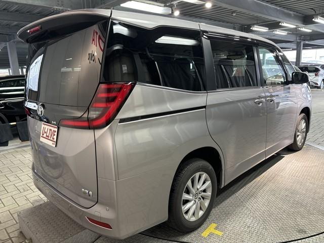 ノア ハイブリッドG LEDヘッドライト バックモニター ワンオーナー フルセグTV ミュージックプレイヤー接続可 ETC アルミホイール 3列シート メモリーナビ 4WD 衝突被害軽減システム 両側電動スライドドア(6枚目)