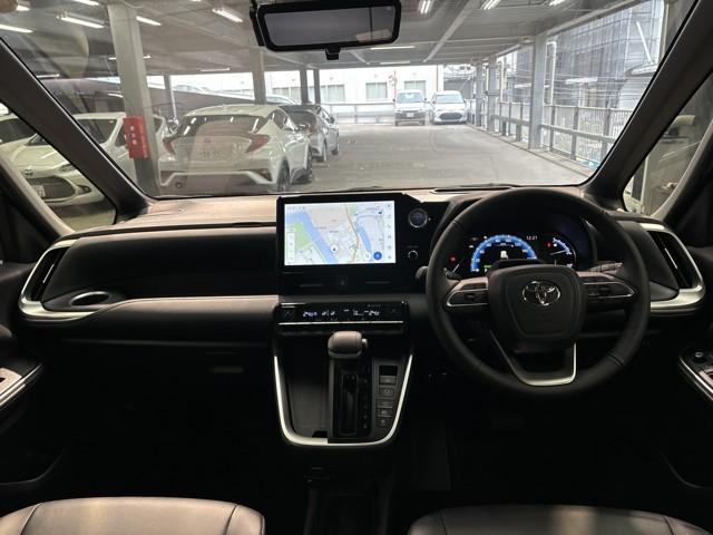 ノア ハイブリッドG LEDヘッドライト バックモニター ワンオーナー フルセグTV ミュージックプレイヤー接続可 ETC アルミホイール 3列シート メモリーナビ 4WD 衝突被害軽減システム 両側電動スライドドア(7枚目)