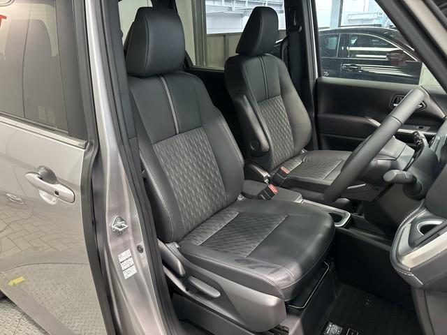 ノア ハイブリッドG LEDヘッドライト バックモニター ワンオーナー フルセグTV ミュージックプレイヤー接続可 ETC アルミホイール 3列シート メモリーナビ 4WD 衝突被害軽減システム 両側電動スライドドア(10枚目)