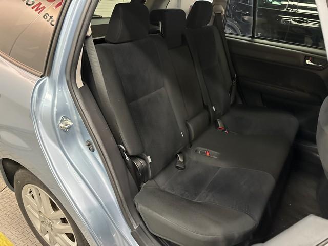 カローラフィールダー ハイブリッドＧ　スマートエントリー　メンテナンスノート　助手席エアバック　フルセグ地デジＴＶ　エアバック　ワイヤレスキー　パワーウィンド　ＡＡＣ　ＡＢＳ　メモリナビ　パワーステアリング　ナビ＆ＴＶ　アルミホイール（11枚目）