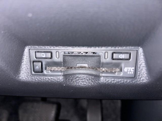 ヤリスクロス Ｇ　ＥＴＣ装備　リヤカメラ　点検記録簿　スマートエントリー　イモビライザー　オートエアコン　アルミホイール　キーレス　パワーウィンドウ　クルコン　ＡＢＳ　ドライブレコーダー　エアバッグ　パワーステアリング（9枚目）