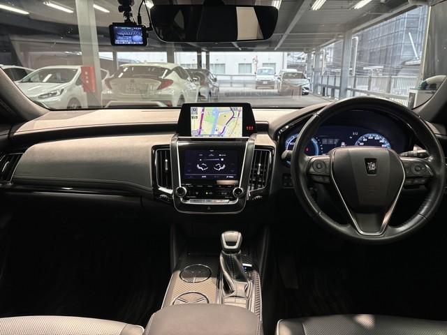 クラウンハイブリッド RSアドバンス 地デジ 衝突被害軽減装置 ドライブレコーダ 黒革シート LEDヘットライト 後カメラ クルコン AC Pシート エアバッグ ナビTV セキュリティーアラーム 100V充電 キーフリー スマートキ(7枚目)