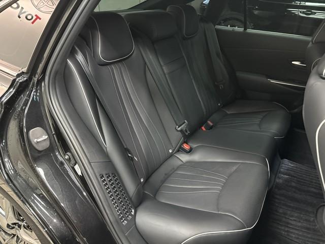 クラウンハイブリッド RSアドバンス 地デジ 衝突被害軽減装置 ドライブレコーダ 黒革シート LEDヘットライト 後カメラ クルコン AC Pシート エアバッグ ナビTV セキュリティーアラーム 100V充電 キーフリー スマートキ(11枚目)