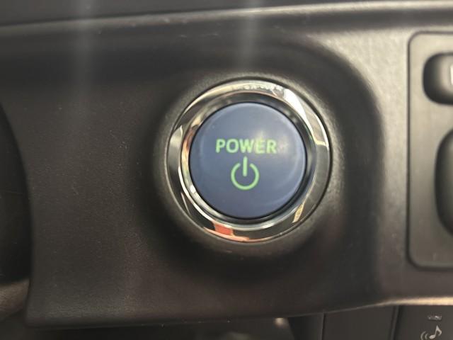 アクア Ｓ　スマートキープッシュスタート　キーレスエントリ　ドラレコ付　フルセグ地デジ　イモビ　ナビ＆ＴＶ　オートエアコン　デュアルエアバック　ＥＳＣ　Ｂカメラ　パワーウィンドウ　ＡＵＸ端子　ＥＴＣ　ＳＲＳ（9枚目）