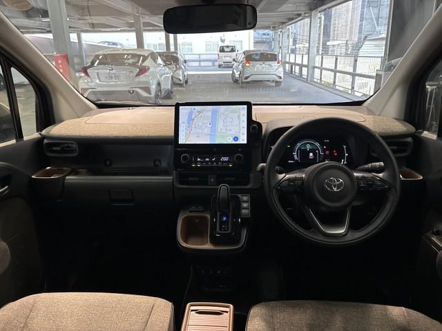 シエンタ ハイブリッドＺ　ＴＳＳ　エアバック　アルミ　キーレスエントリー　ナビＴＶ　イモビライザー　整備記録簿　バックモニター　ＬＥＤヘッドライト　ＥＴＣ車載器　横滑り防止　スマートキー　オートエアコン　サイドエアバッグ（7枚目）