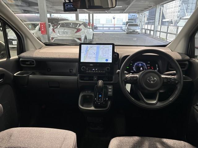 シエンタ ハイブリッドＺ　ＴＳＳ　ワンオーナ　エアバック　アルミ　キーレスエントリー　ナビＴＶ　イモビライザー　整備記録簿　バックモニター　ＬＥＤヘッドライト　ＥＴＣ車載器　横滑り防止　スマートキー　オートエアコン　ＷＳＲＳ（7枚目）