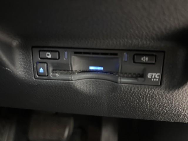 シエンタ ハイブリッドＺ　ＴＳＳ　ワンオーナ　エアバック　アルミ　キーレスエントリー　ナビＴＶ　イモビライザー　整備記録簿　バックモニター　ＬＥＤヘッドライト　ＥＴＣ車載器　横滑り防止　スマートキー　オートエアコン　ＷＳＲＳ（9枚目）