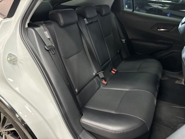 プリウス Ｚ　インテリジェントクリアランスソナー　ＰＷシート　地デジＴＶ　ナビＴＶ　ＡＷ　ＬＥＤヘッドライト　エアコン　バックモニター　ドライブレコーダー　寒冷地仕様車　ＡＣ１００Ｖ　オートクルーズ　４ＷＤ車（11枚目）