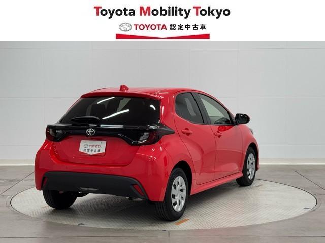 ヤリス X PCS 横滑り防止装置付き 記録簿有 ワイヤレスキー バックガイドモニター 盗難防止 サイドエアバック エアコン Wエアバッグ パワーウインドウ ETC付き パワステ 運転席エアバッグ ナビ ABS(2枚目)