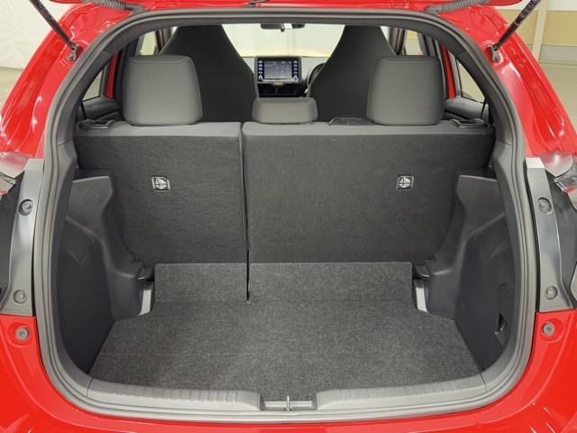 ヤリス X PCS 横滑り防止装置付き 記録簿有 ワイヤレスキー バックガイドモニター 盗難防止 サイドエアバック エアコン Wエアバッグ パワーウインドウ ETC付き パワステ 運転席エアバッグ ナビ ABS(17枚目)