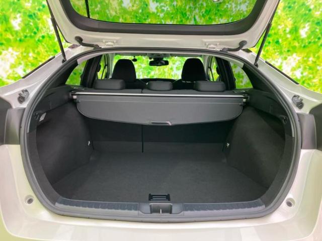 プリウス Sセーフティプラス 新品タイヤ/保証書/社外 SDナビ/トヨタセーフティセンス/車線逸脱防止支援システム/パーキングアシスト バックガイド/ドライブレコーダー 社外/ヘッドランプ LED 衝突被害軽減システム DVD再生(8枚目)